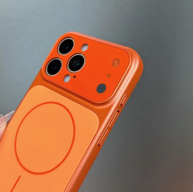 Premium iPhone Cover - Image 2